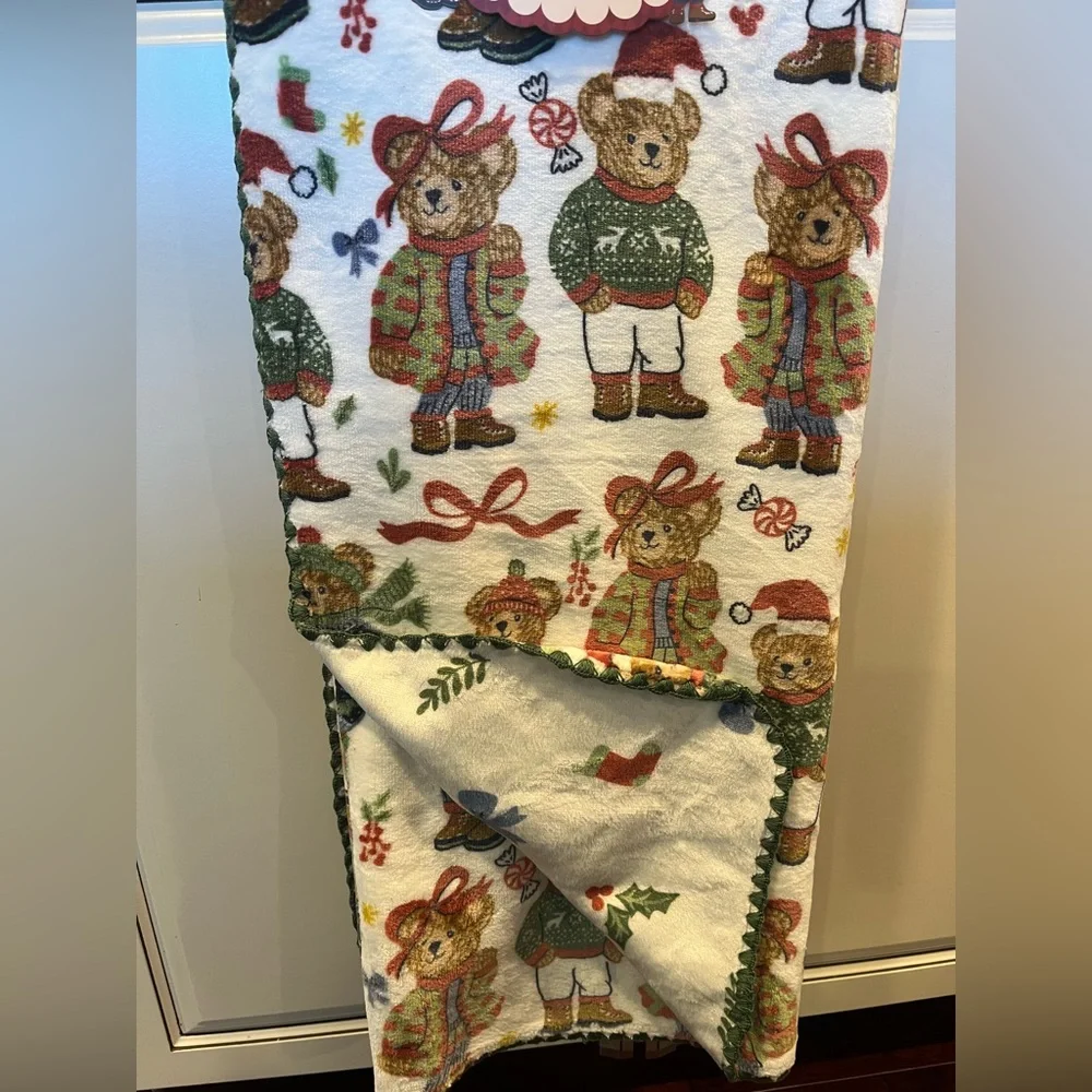 Viral Envogue Reversible Plush Throw Blanket Christmas Teddy Bears